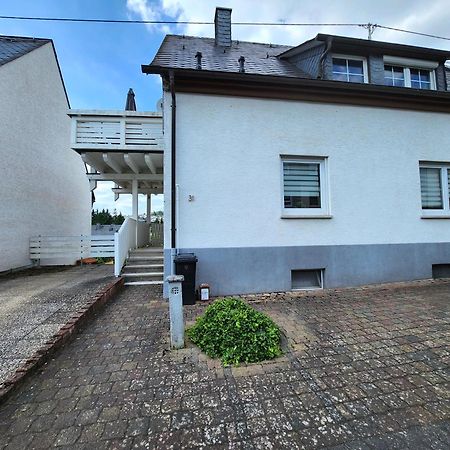 Fewo Bambi Idar-Oberstein - Naturtraum Hunsrueck - 2 Schlafzimmer - Netflix Bagian luar foto